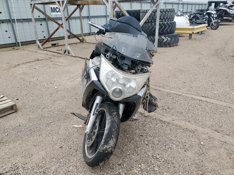 2011 Victory Vision Touring