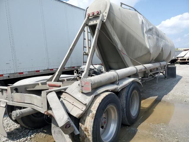 1998 LBT Pneumatic DRY Bulk Trailer