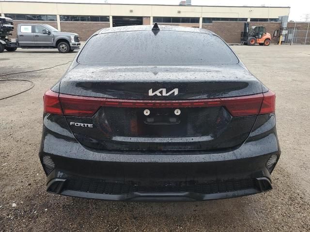 2023 KIA Forte LX