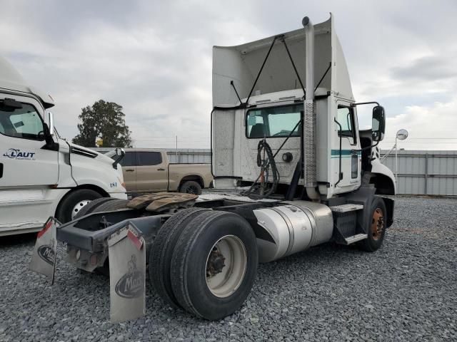 2012 Mack CXU612 Semi Truck