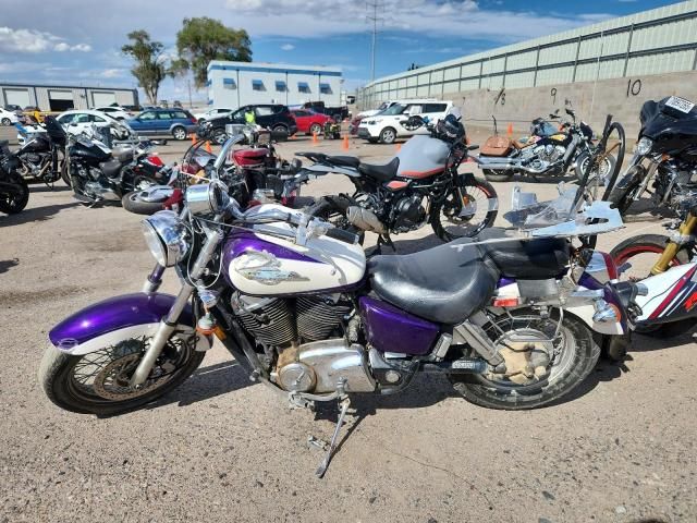 1995 Honda VT1100 C2