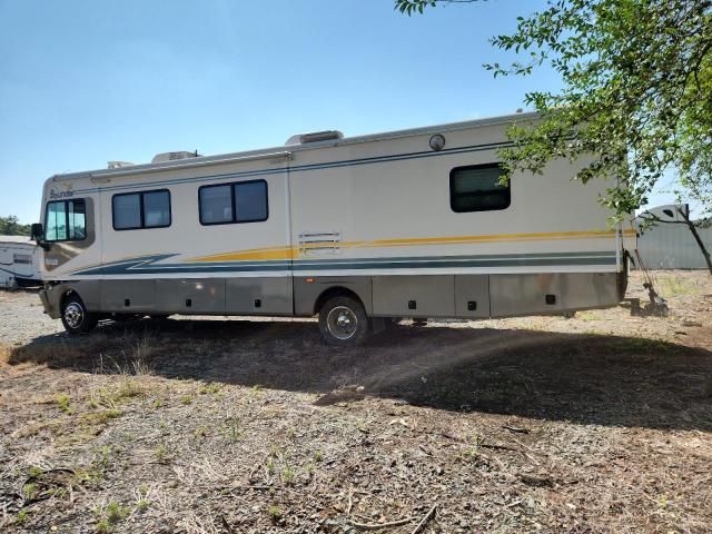2003 Bounder 2003 Workhorse Custom Chassis Motorhome Chassis W2
