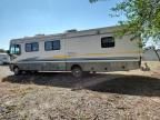 2003 Bounder 2003 Workhorse Custom Chassis Motorhome Chassis W2