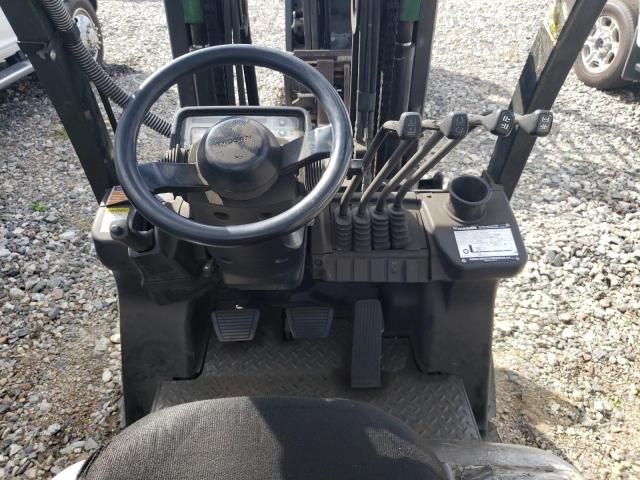 2012 Nissan MCP1F2A20LV Forklift