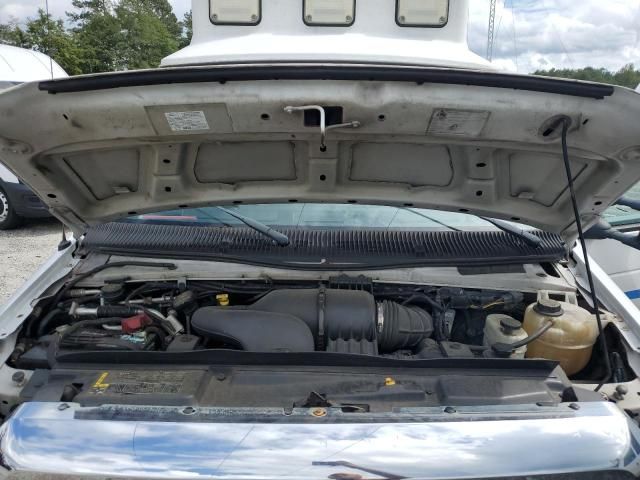 2011 Ford Econoline E350 Super Duty Van