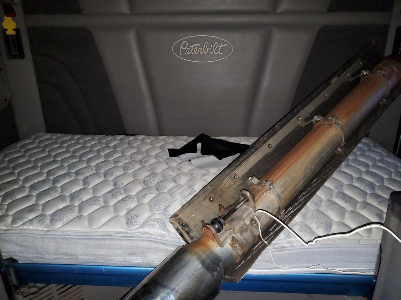 2014 Peterbilt 579 Semi Truck