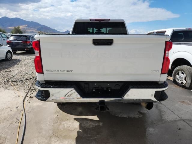2022 Chevrolet Silverado K3500 LTZ