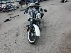 2018 Harley-Davidson Flhcs Heritage Classic 114