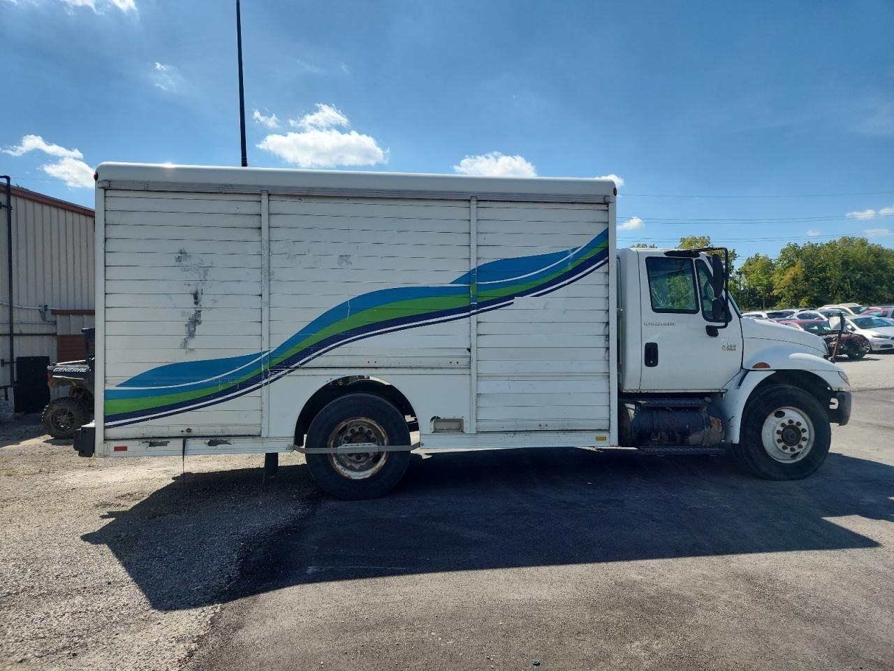 2007 International 4300 Delivery Truck