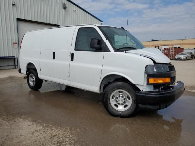 2025 Chevrolet Express G2500