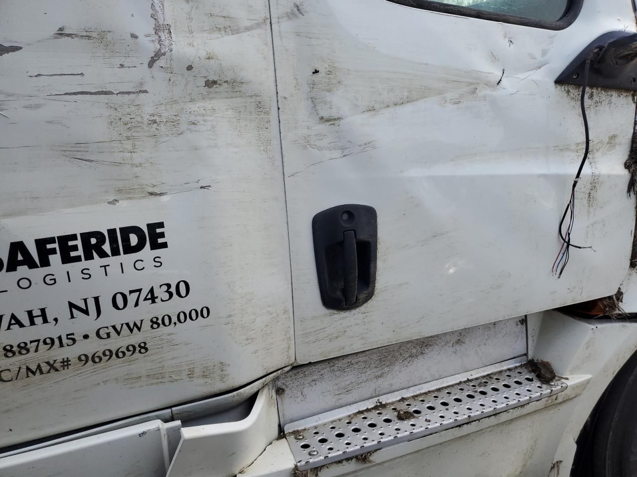 2020 Freightliner Cascadia 126 Semi Truck