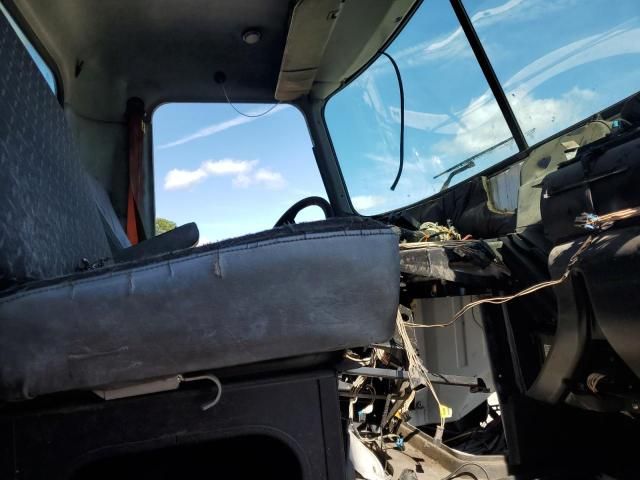 2018 Mack GU813 Refuse Truck