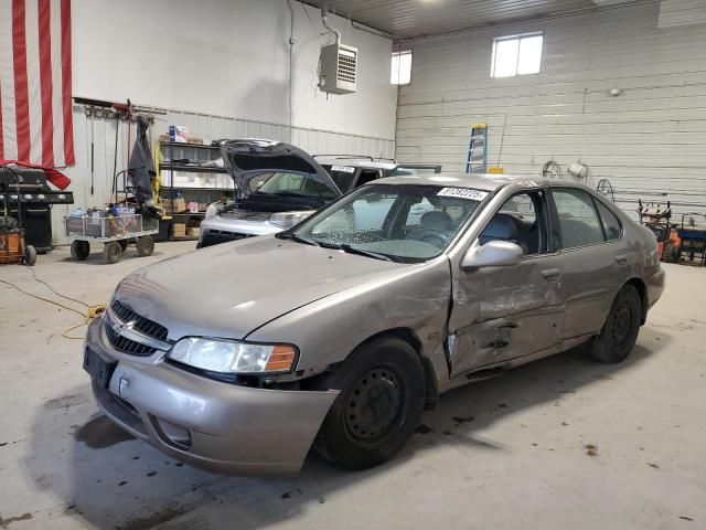 2001 Nissan Altima XE
