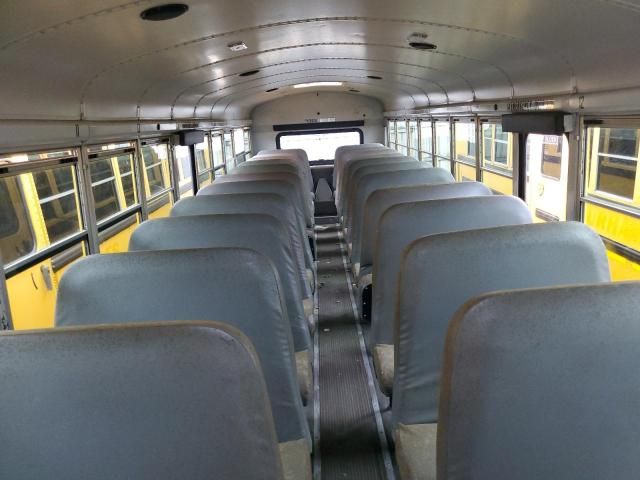 2009 Thomas SAF-T-LINER HDX-School Bus