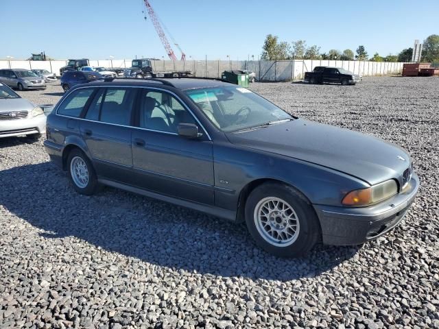 2000 BMW 528 IT Automatic