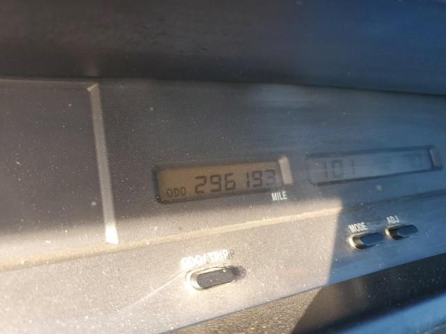 2000 Toyota Avalon XL