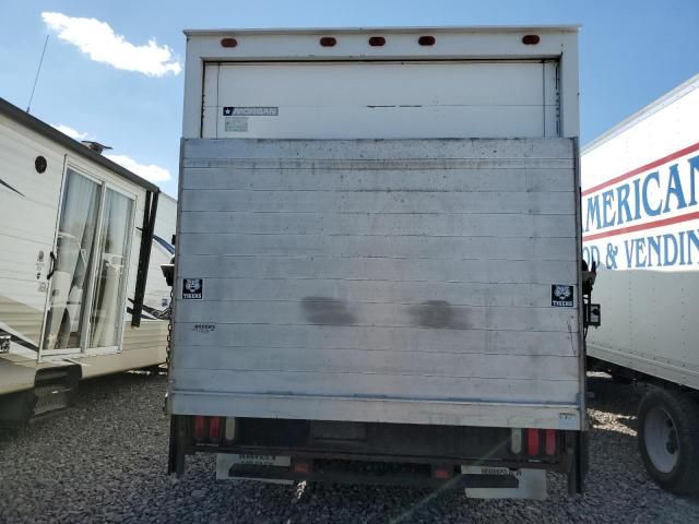 2007 Isuzu NPR