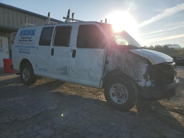 2016 GMC Savana G2500