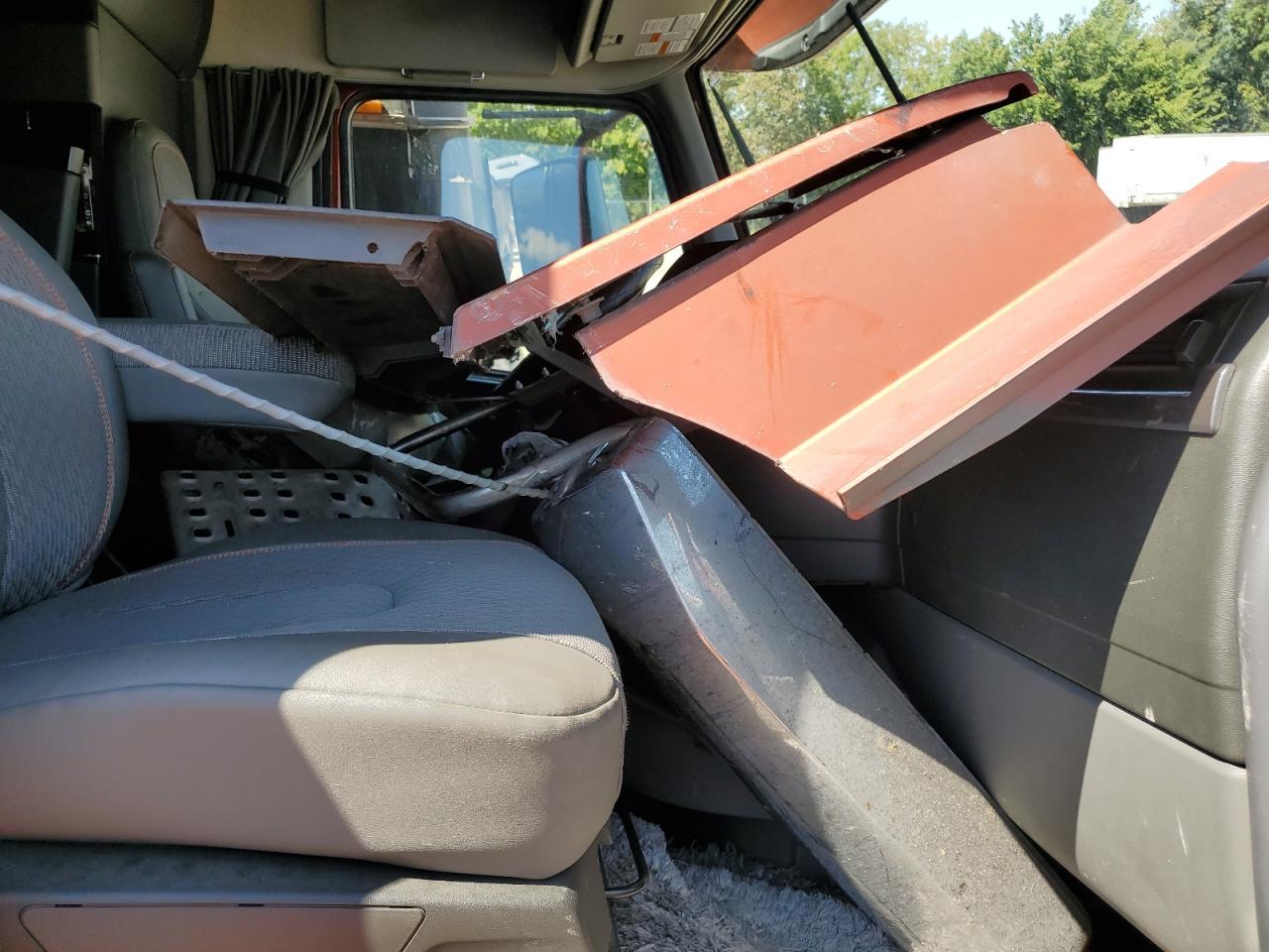 2023 Volv O VNL Semi Truck