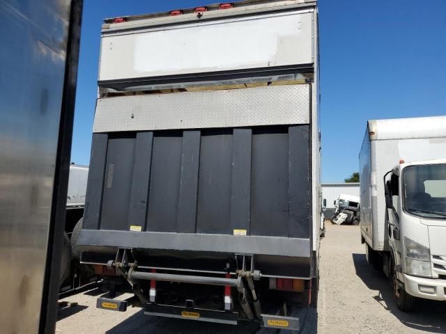 2014 Isuzu NRR