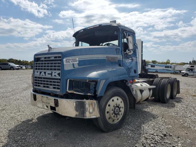 1997 Mack 600 CH600