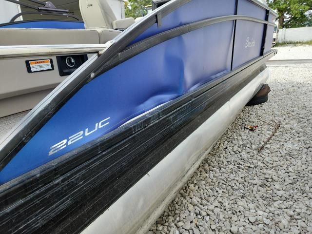 2023 Barletta Boats C22UC Trit