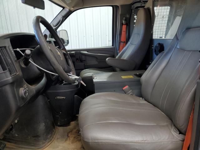 2013 Chevrolet Express G2500