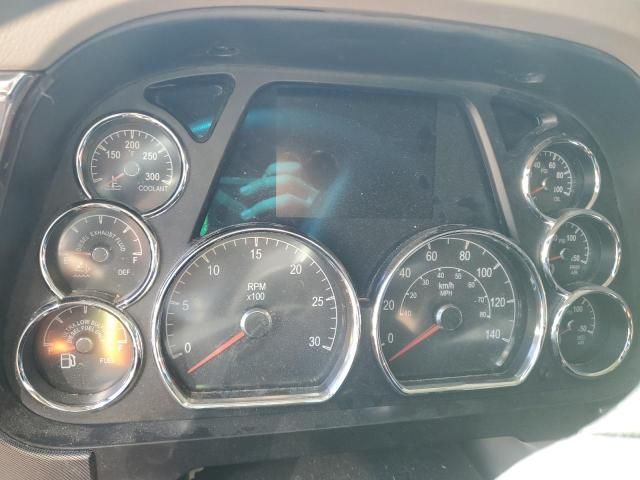2022 Peterbilt 567