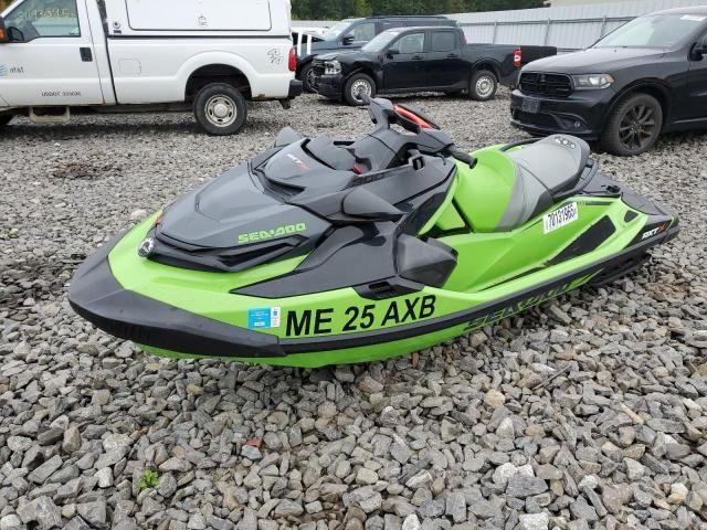 2020 Sea Doo RXT