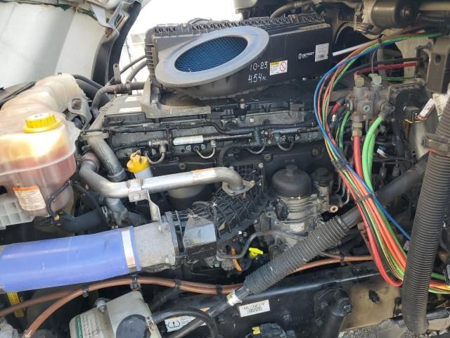 2021 Freightliner Cascadia 126 Semi Truck