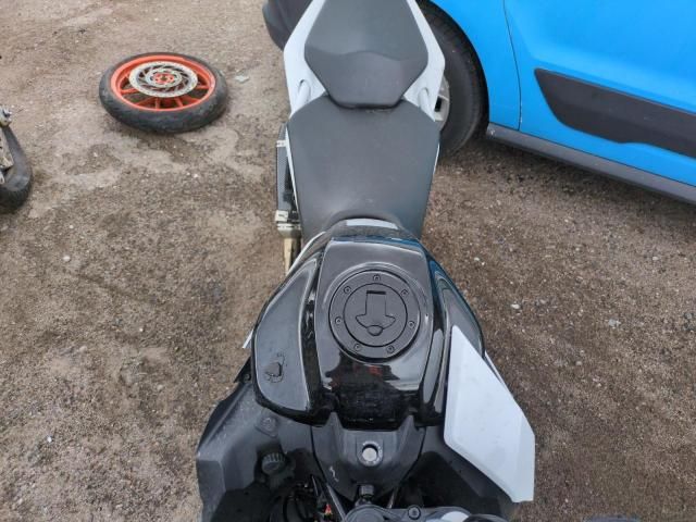 2021 KTM 200 Duke