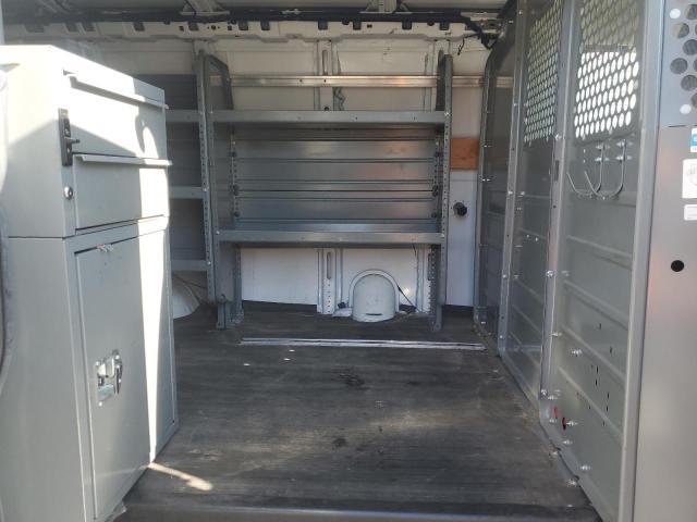 2016 Chevrolet Express G2500