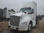2014 Kenworth Construction T680