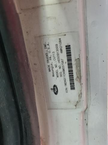 2006 Mack CV713 ROLL-OFF Container Truck