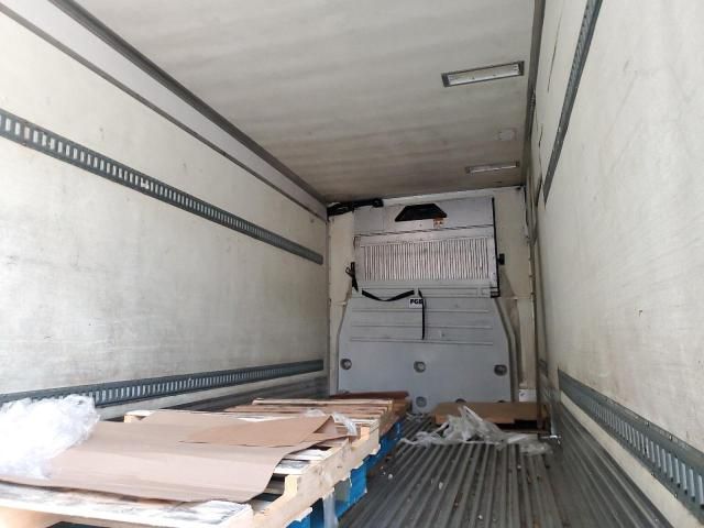 2018 Utility VS2RA Refrigerated Van Trailer