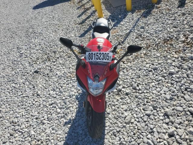 2014 Yamaha FZ6 R