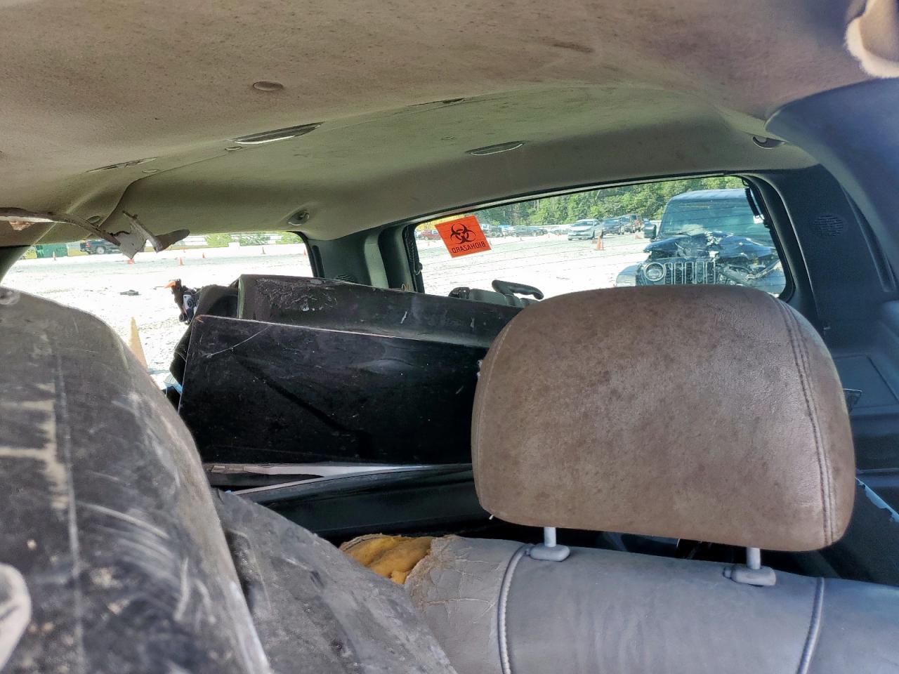 2001 Chevrolet Suburban C1500