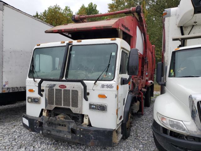 2015 Peterbilt Tractor 2015 Peterbilt 320 Refuse Truck