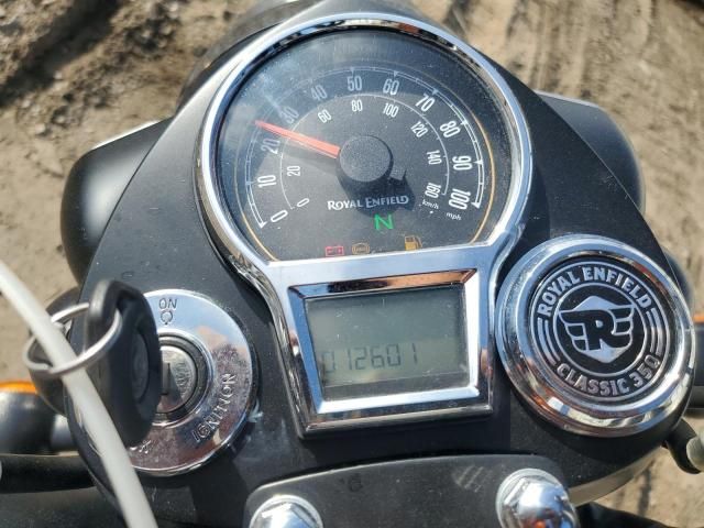 2022 Royal Enfield Motors Classic 350