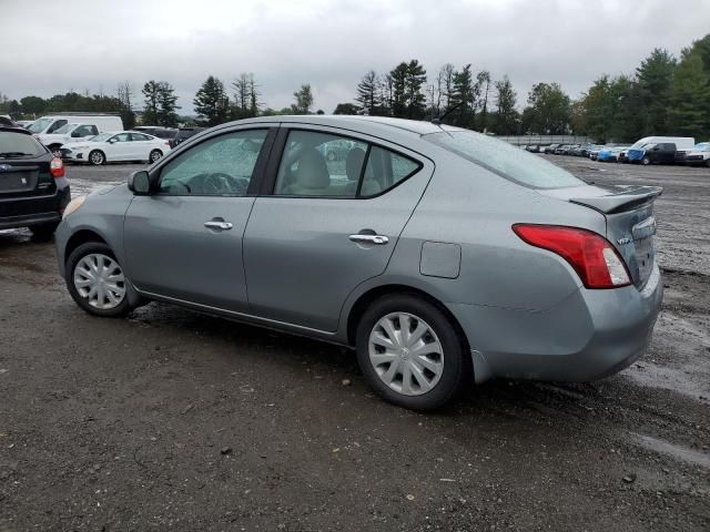 2013 Nissan Versa S