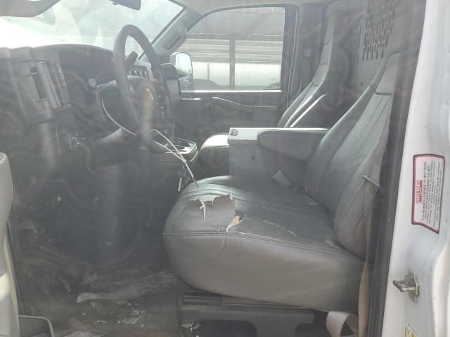 2021 Chevrolet Express G2500