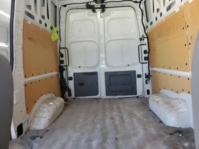2020 Nissan NV 2500 SV