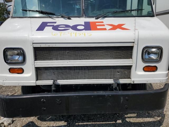 1997 Freightliner Chassis M Line WALK-IN Van