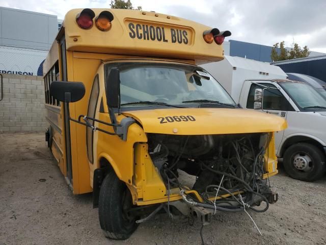 2010 Chevrolet 2010 Collins Bantam E350-School Bus