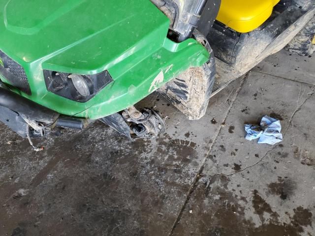 2022 John Deere Gator-Utility Vehicle