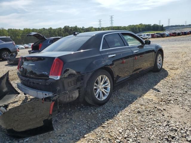 2016 Chrysler 300C