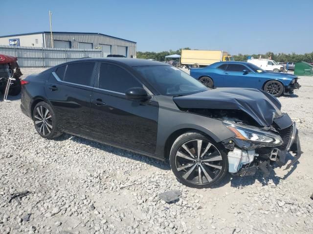 2022 Nissan Altima sr