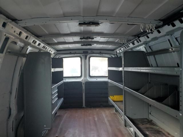 2016 Chevrolet Express G2500