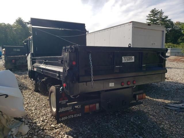 2022 Isuzu NPR HD