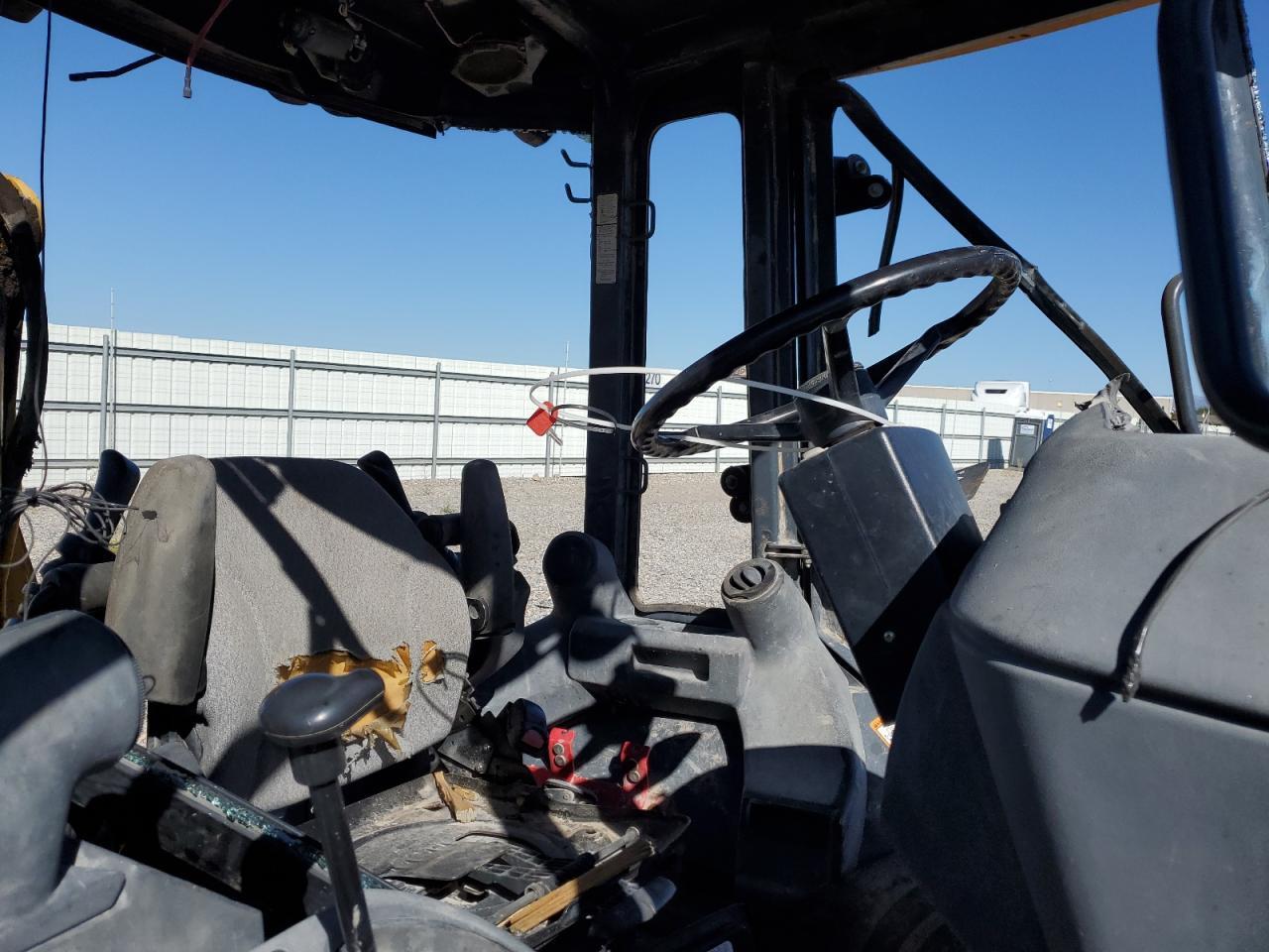 2006 John Deere 710G Backhoe